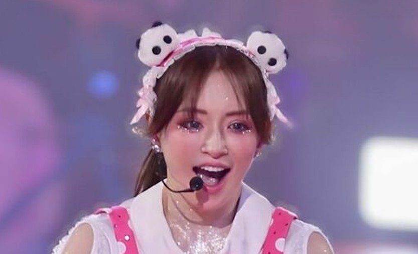 浜崎あゆみ】 「『自分を褒めろ』という歌詞にいつも泣きそうになる