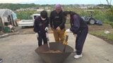 植物の成長を促すようアーモンドの殻を炭に　高校生が殻の活用考える　甲斐市|TBS NEWS DIG