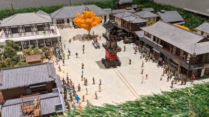 昭和11年に撮影された記録映画をもとに、当時の花巻駅周辺を表現 精巧