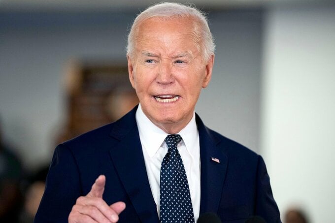 バイデン氏、強気インタビューも民主党内で不安後退の可能性低く