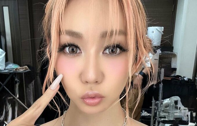 【倖田來未】　「ぽっぽピンク❤チーク」　最新ショットに　ファン反響　「ピンクチークの時の表情好き」|TBS NEWS DIG