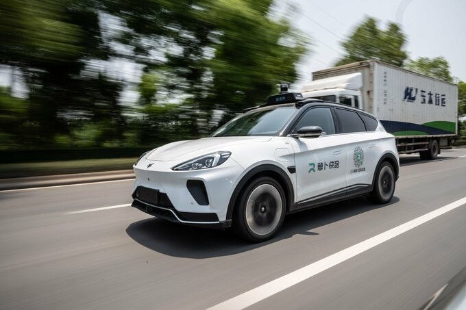 中国、自動運転の新規許可停止－百度のロボタクシーでトラブル相次ぐ