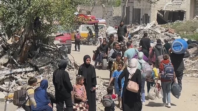 イスラエルが攻撃再開のガザ 28万人超の住民が避難余儀なくされる　国連が発表|TBS NEWS DIG