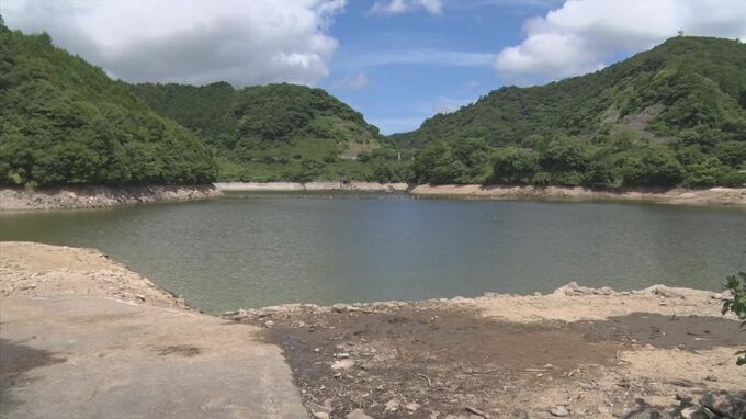 渇水のダムで見つかった車から2人の遺体　広島の夫婦と判明　11年前に借りられたレンタカー|TBS NEWS DIG