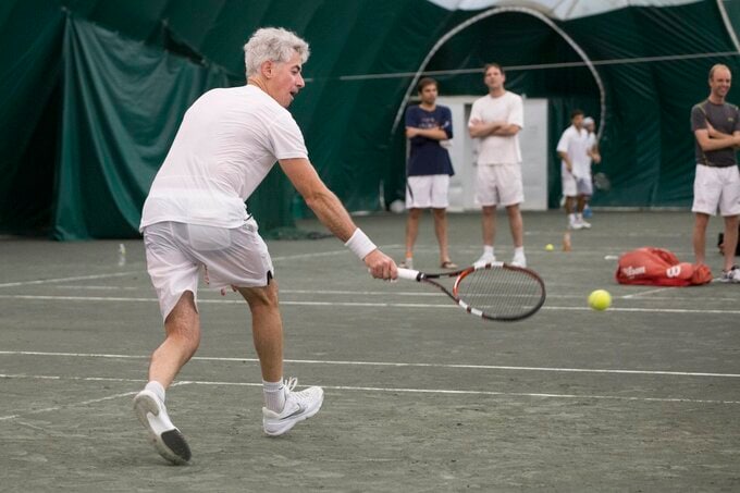 59歳で世界ランク入りなるか、米著名投資家がプロテニス大会出場へ