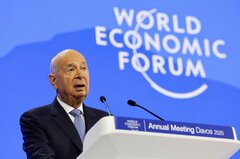世界経済フォーラム創設者、自宅書斎に盗聴器－人物特定で当局捜査| TBS CROSS DIG with Bloomberg