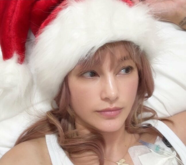 「誰かのためになりたい」乳がん闘病中の梅宮アンナさん、クリスマスイブに祈りを込めて　乳房全摘後に痛くて悲しくて涙　富山で単独インタビュー|TBS NEWS DIG