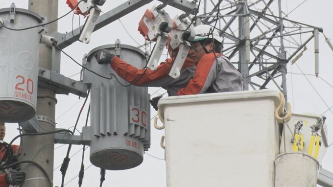 「より安全により効率良く」　発送電分離以降初　互いの技術向上狙い変圧器交換の合同研修会|TBS NEWS DIG