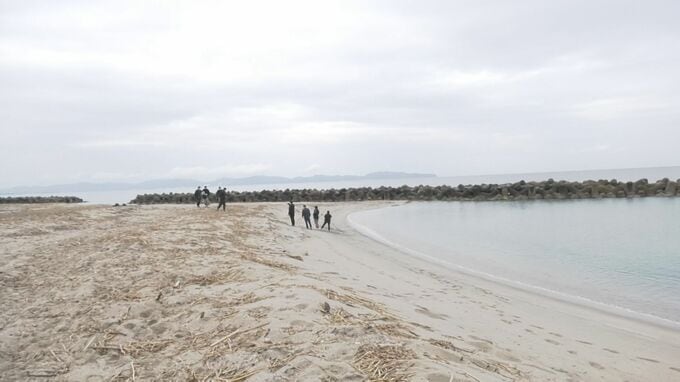 「湾内で人が浮いています」海岸で服を着たまま波消しブロック付近で浮かんでいた女性を発見　重症見込みとして救急搬送　鳥取県・米子市　|　BSSニュース | BSS山陰放送