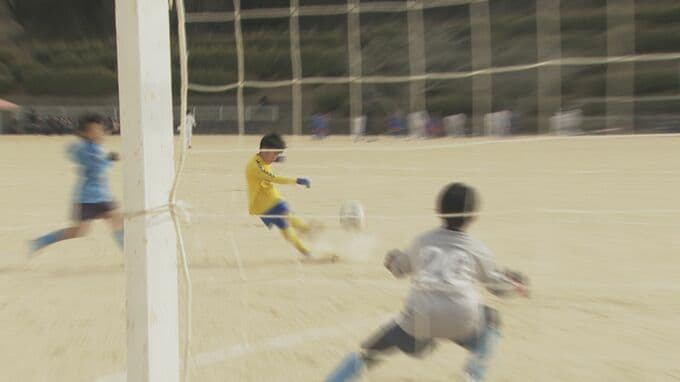寒空のもと熱戦　小学生サッカー大会　20チームが出場　山口・光|TBS NEWS DIG