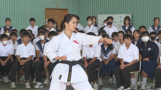 「あきらめないでやっていくことが一番の近道」メダリストが中学生に指導|TBS NEWS DIG