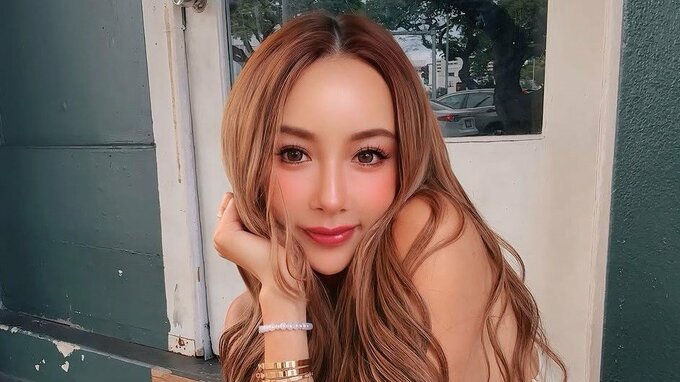 【GENKING.】ハワイでのバカンス姿を披露　ラニカイビーチを散策「風が全くなくて最高だった」|TBS NEWS DIG