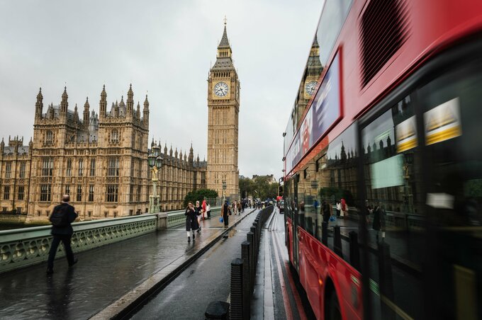 ブレグジットによる英経済への打撃、公式推計の2倍近く－調査結果