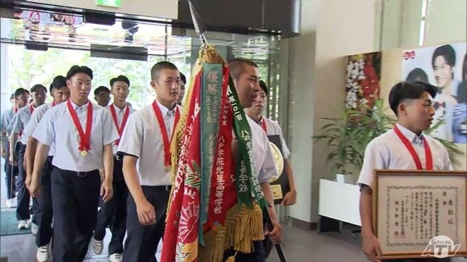 夏の甲子園に出場の「弘前学院聖愛」目標はもちろん全国制覇！　主将の2年生・田崎光太郎 選手「やっと実感湧いてきた」「『やってやるぞ』という気持ち」|TBS NEWS DIG