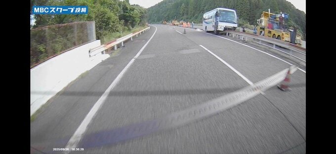 九州自動車　溝辺鹿児島空港IC〜横川IC上り線で通行止め　大型バスが衝突事故　鹿児島　|　鹿児島のニュース｜MBC NEWS｜南日本放送