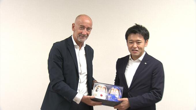 駐日EU大使が宮下宗一郎青森県知事と会談　青森県産品は「とてもおいしい」　中国の禁輸措置にも言及|TBS NEWS DIG