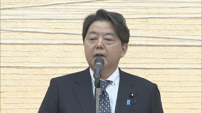 政権への信頼回復は「至誠通天」の精神で　林官房長官が職員への新任挨拶で語る