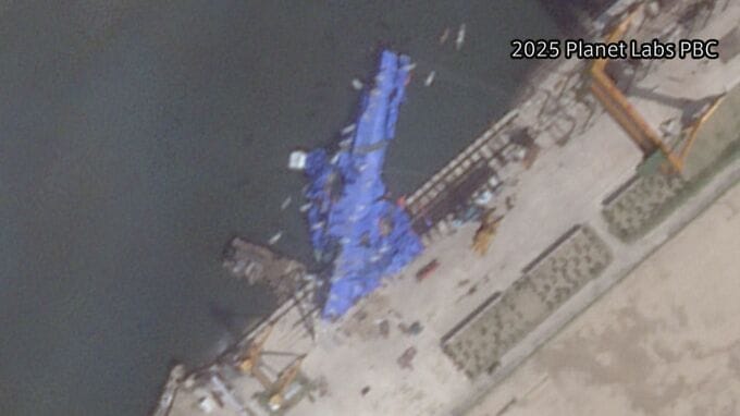 座礁事故後の北朝鮮駆逐艦の写真を公開　米シンクタンク|TBS NEWS DIG