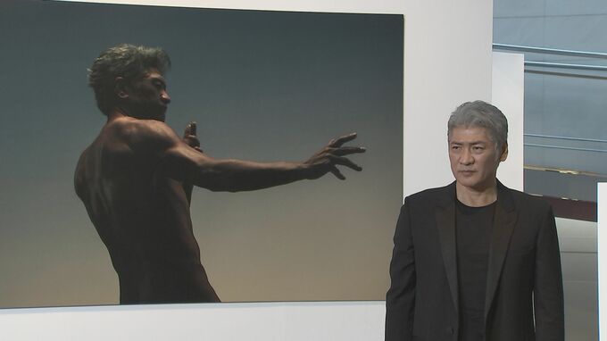 【吉川晃司】「トレーニングは週６・水泳は年300日」洗練された肉体美披露|TBS NEWS DIG