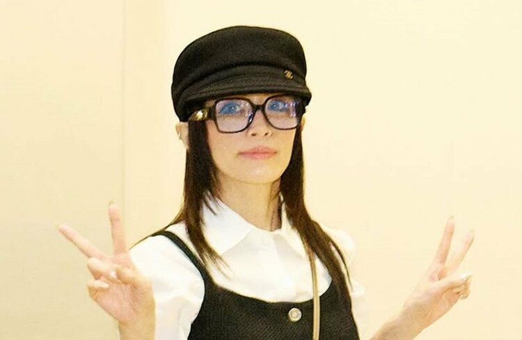 浜崎あゆみ 】 「アラレちゃんメガネスタイル かわちぃ