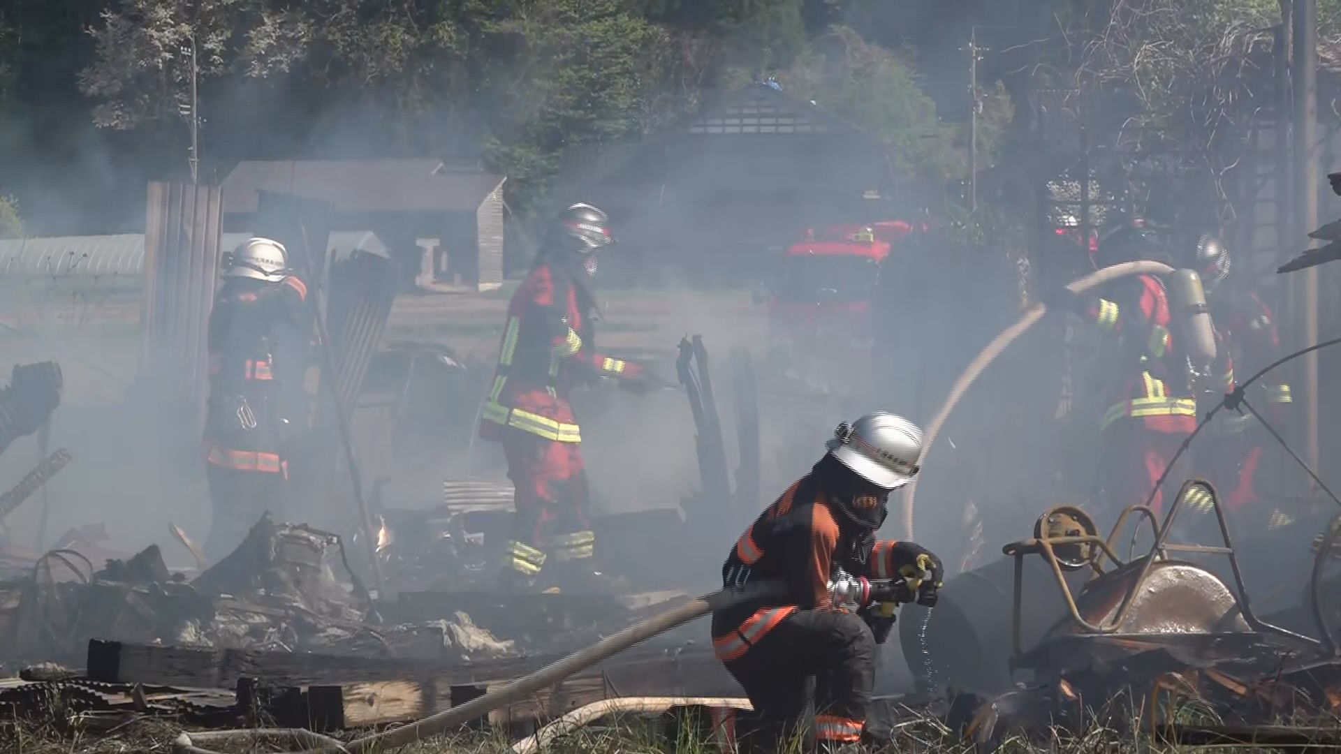 石川県内全域に「乾燥注意報」各地で火事相次ぐ…七尾市中島町で2棟