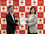 人道支援活動に…福島市の財団法人が日本赤十字社に活動資金贈呈 | 福島のニュース│TUF