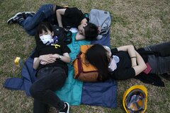 なぜ私たちは「リベンジ夜更かし」をしてしまうのか 　睡眠を削って「今日」を守る現代社会のトレードオフ| TBS CROSS DIG with Bloomberg