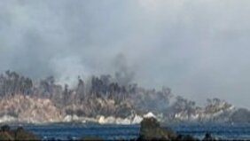 山林火災相次ぐ岩手県大船渡市 こんどは少し離れた同市赤崎町の山林で新たな火災発生 複数の住宅が延焼しているとの情報も|TBS NEWS DIG