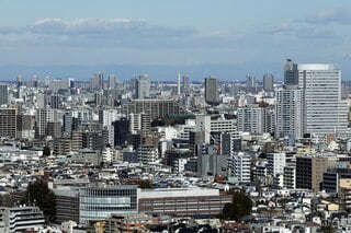 26年度の経済成長率を上方修正、政府対策支えに内需がけん引－内閣府| TBS CROSS DIG with Bloomberg