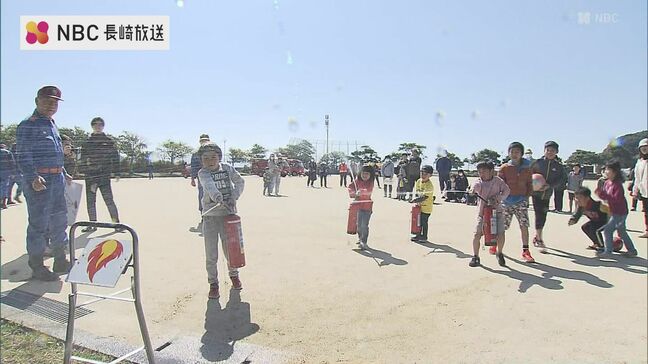 火災の煙が充満したら低い姿勢で避難　長崎市で住民の防災意識高めるイベント|TBS NEWS DIG
