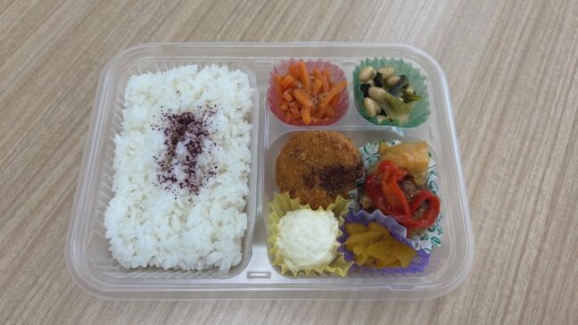 300円弁当 放課後児童クラブの子どもに提供 夏休みの共働き家庭を支援 山梨・富士吉田市|TBS NEWS DIG