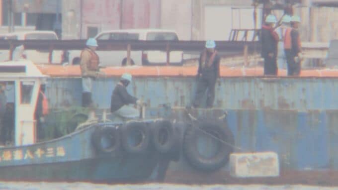 衝撃緩和策でバブルカーテン設置始まる　徳山下松港の不発弾処理へ　山口・周南|TBS NEWS DIG