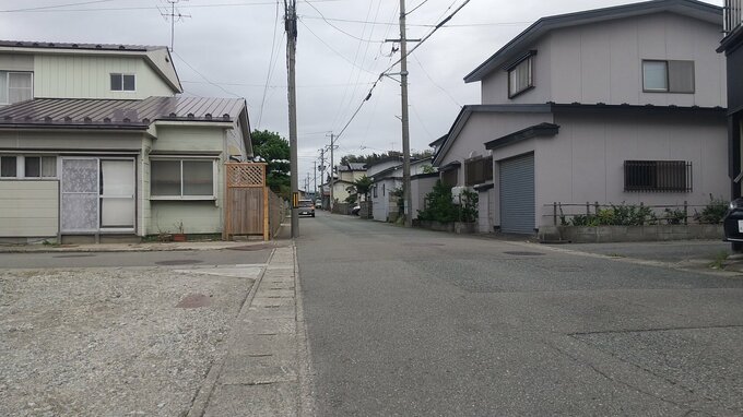 秋田市の雄物川付近で男女4人が熊に襲われけが　搬送時意識があり会話可能　80代男性は逃げようとして転倒しけが|TBS NEWS DIG
