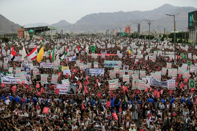 フーシ派、サウジをミサイル攻撃と主張－米軍は対イラン攻撃を中断か