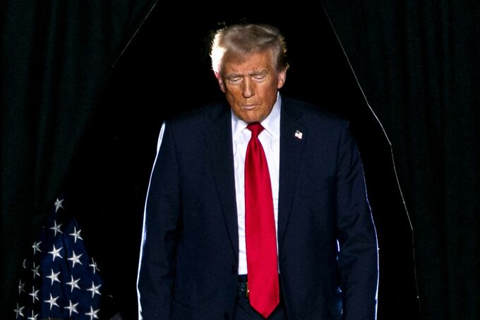 トランプ氏、ウクライナ戦争悪化させぬようプーチン氏に語る－米紙