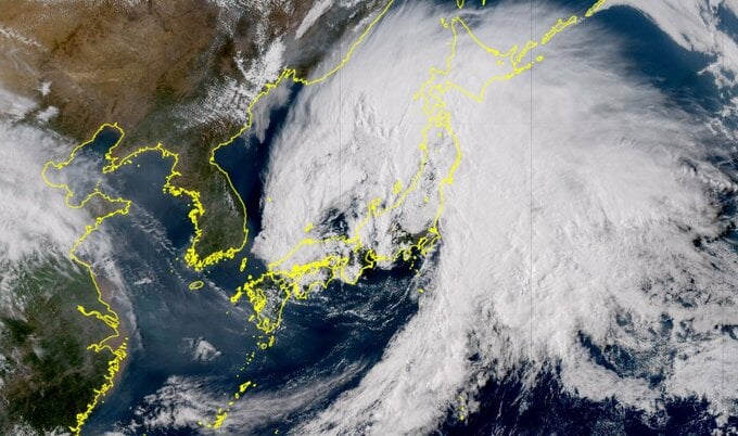【気象情報】北陸地方の上空5500メートルにマイナス18℃の寒気　2日朝まで落雷や竜巻などの激しい突風…大気の状態が非常に不安定【雨と風のシミュレーション】　|　富山のニュース｜天気・防災｜チューリップテレビ