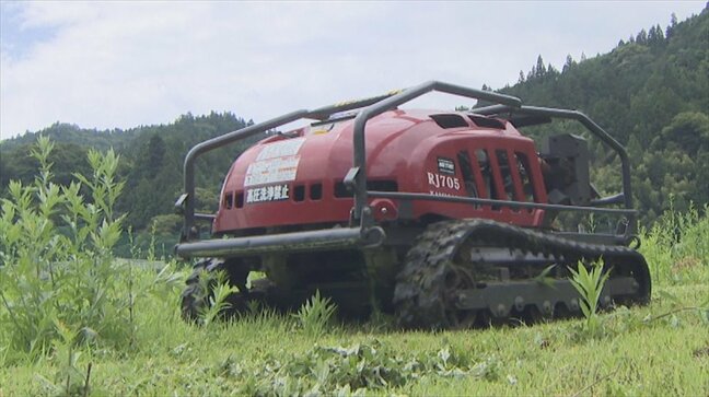 「これだったら楽に毎日、草刈りできる」 遠隔操作できる草刈り機の実証実験 山梨・富士川町|TBS NEWS DIG
