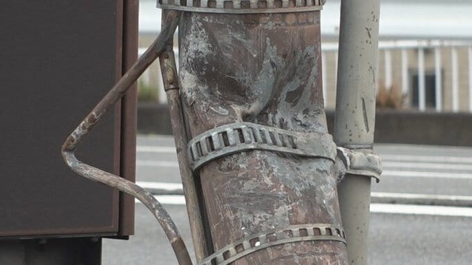 酒酔い運転で事故　信号機や車に衝突、3人負傷　法人職員の男を逮捕　過失運転傷害などの疑い　山梨　|　山梨のニュース | ＵＴＹテレビ山梨