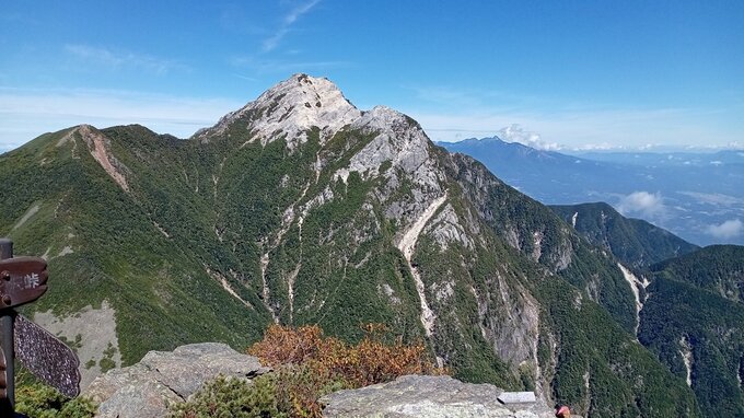 南アルプス・甲斐駒ヶ岳で登山中に身動き取れなくなった男性救助　けがなし|TBS NEWS DIG