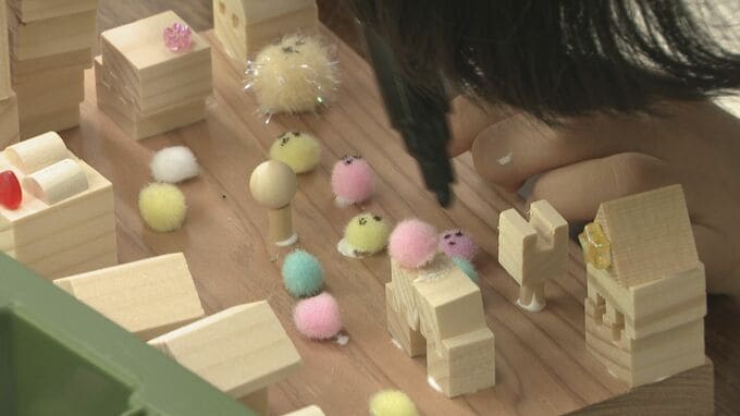 「デカく作れてたのしかった！」 つみ木やペンで自由なまちづくり 金沢の建築文化を子どもたちに伝える「けんせつ」特別授業|TBS NEWS DIG