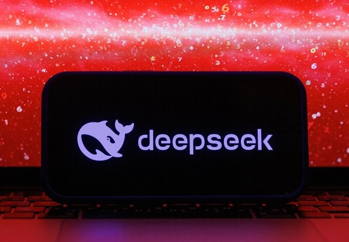 中国DeepSeek、国産半導体との統合深化に向けた戦略転換を示唆