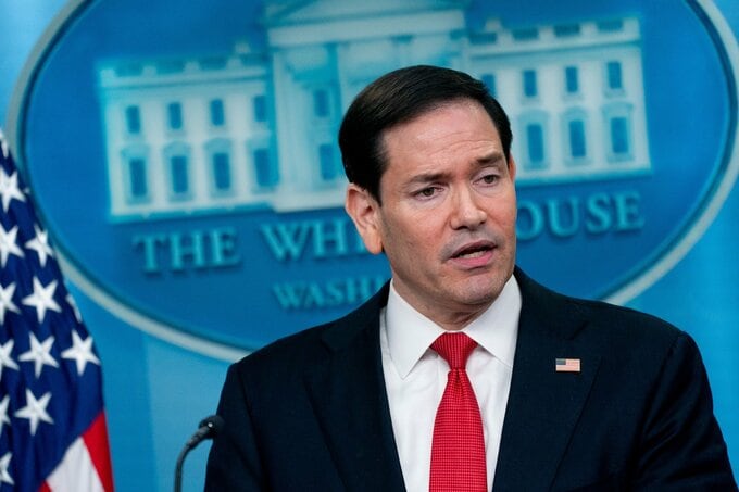「壮絶な怒り」作戦終了を米宣言、ホルムズ海峡での船舶護衛に軸足