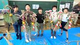 「オリジナル感があってうれしい」子どもたちが正月飾りづくりに挑戦　新年を迎える準備着々=静岡　|　静岡のニュース | SBSNEWS | 静岡放送