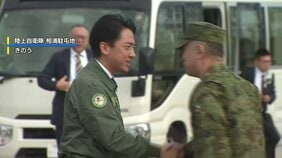 小泉防衛大臣 島嶼防衛を担う陸自・相浦駐屯地を視察　長崎・佐世保市 |TBS NEWS DIG