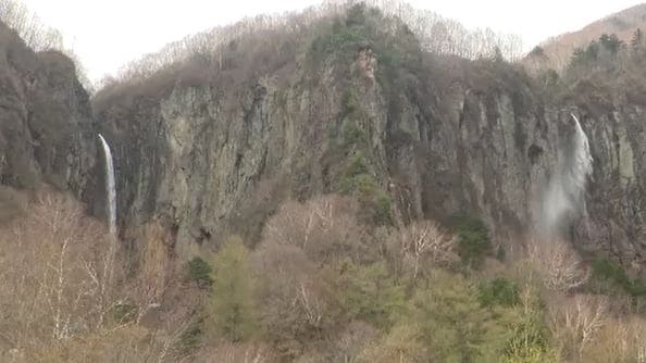 落石で米子大瀑布に通じる林道が通行止め　日本の滝100選の一つ　状況確認中のため復旧の見通しは不明　長野・須坂市|TBS NEWS DIG