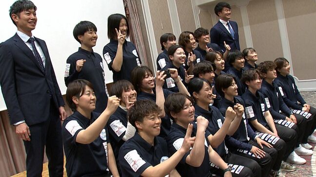 女子硬式野球リーグ「ルビー・リーグ」1部昇格の瀬戸内ブルーシャインズ　今シーズンの活躍を誓う【岡山】|TBS NEWS DIG