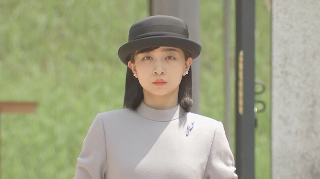 佳子さまが曾祖父母にあたる昭和天皇・香淳皇后の陵を参拝　淡いグレーの参拝服でブラジル訪問報告　東京・八王子　武蔵陵墓地|TBS NEWS DIG