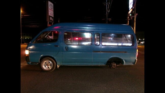 走行中のワゴン車から左後ろタイヤ脱落　4月に自らタイヤ交換作業した際のナットの緩みが原因か　北海道旭川市・国道39号線|TBS NEWS DIG