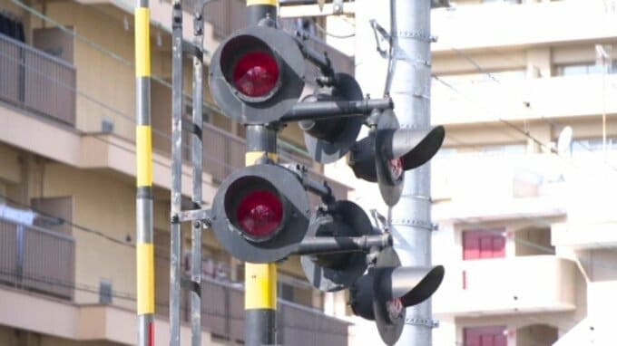 落雷で信号機にトラブル…特急列車が運転見合わせ、再開の見通し立たず JR四国・予讃線【12日午後5時現在】|TBS NEWS DIG