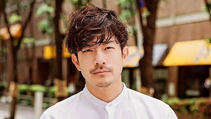 【ギラン・バレー症候群】　俳優・小堀正博さん　杖で臨んだ「退院後初の撮影」　「出演が決まった日、病院で泣きました」「人生で忘れられない日になりました」|TBS NEWS DIG